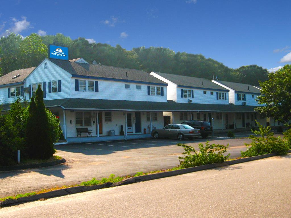 Americas Best Value Inn Stonington Mystic Екстер'єр фото