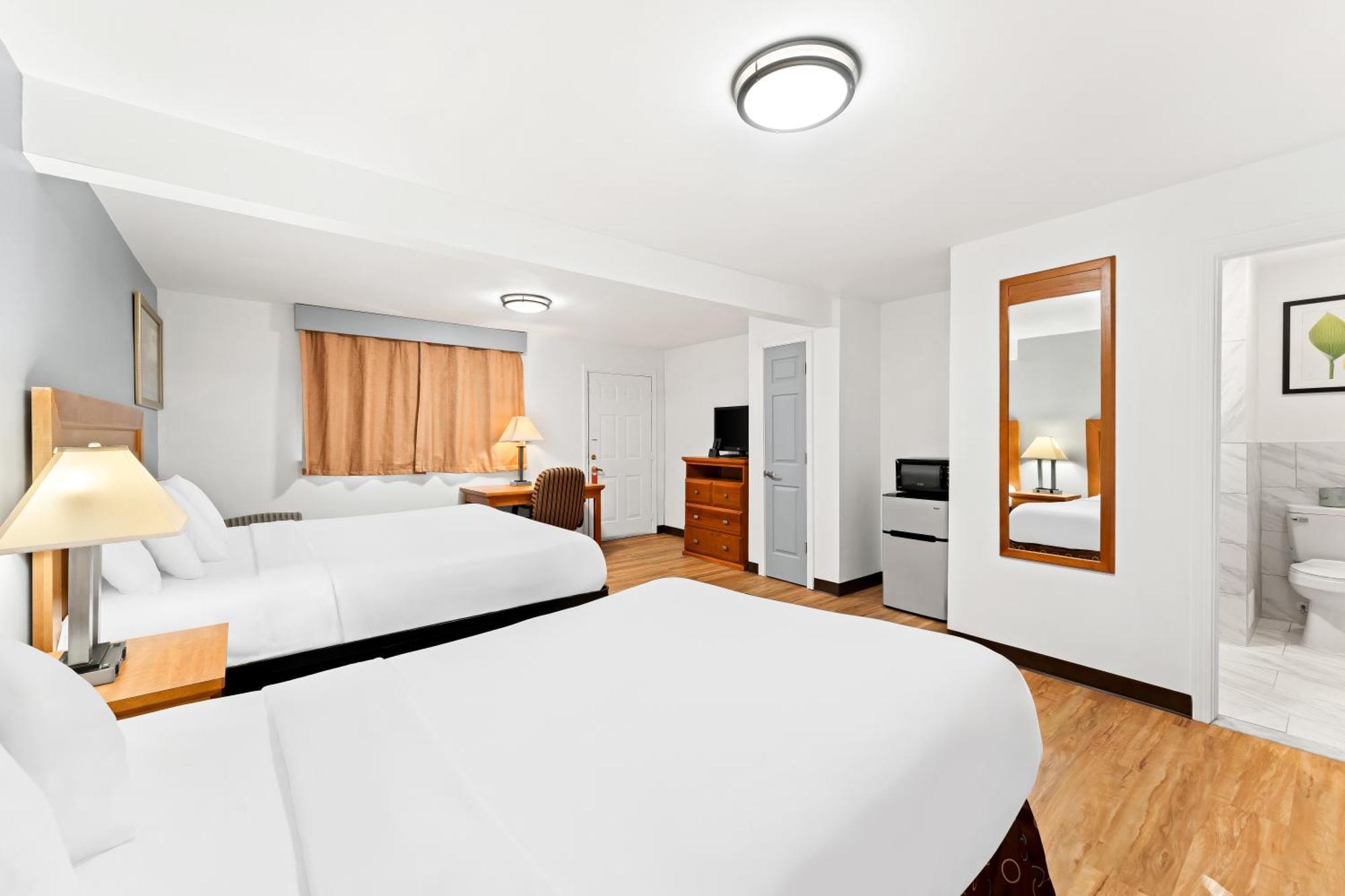 Americas Best Value Inn Stonington Mystic Екстер'єр фото
