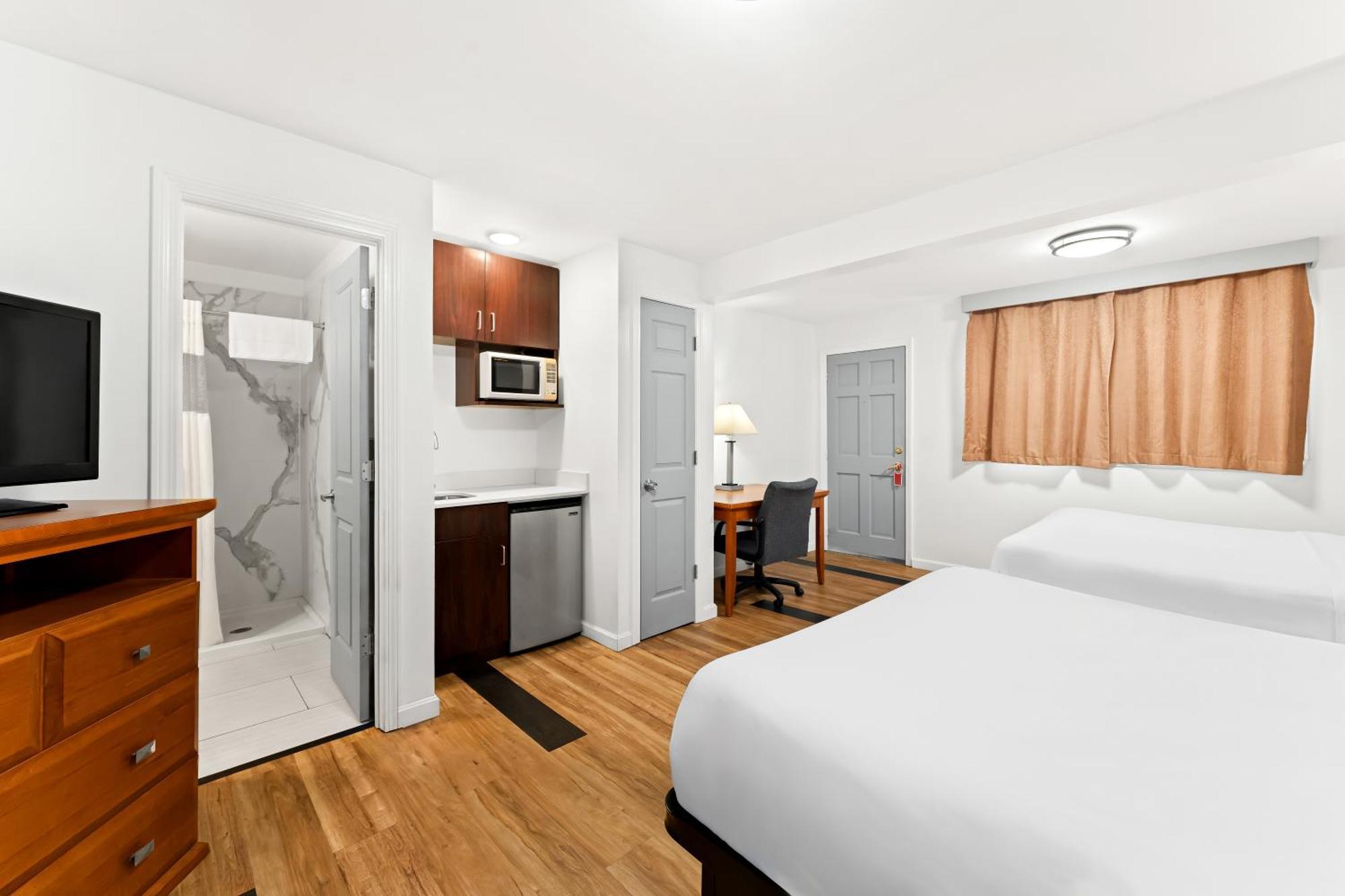 Americas Best Value Inn Stonington Mystic Екстер'єр фото