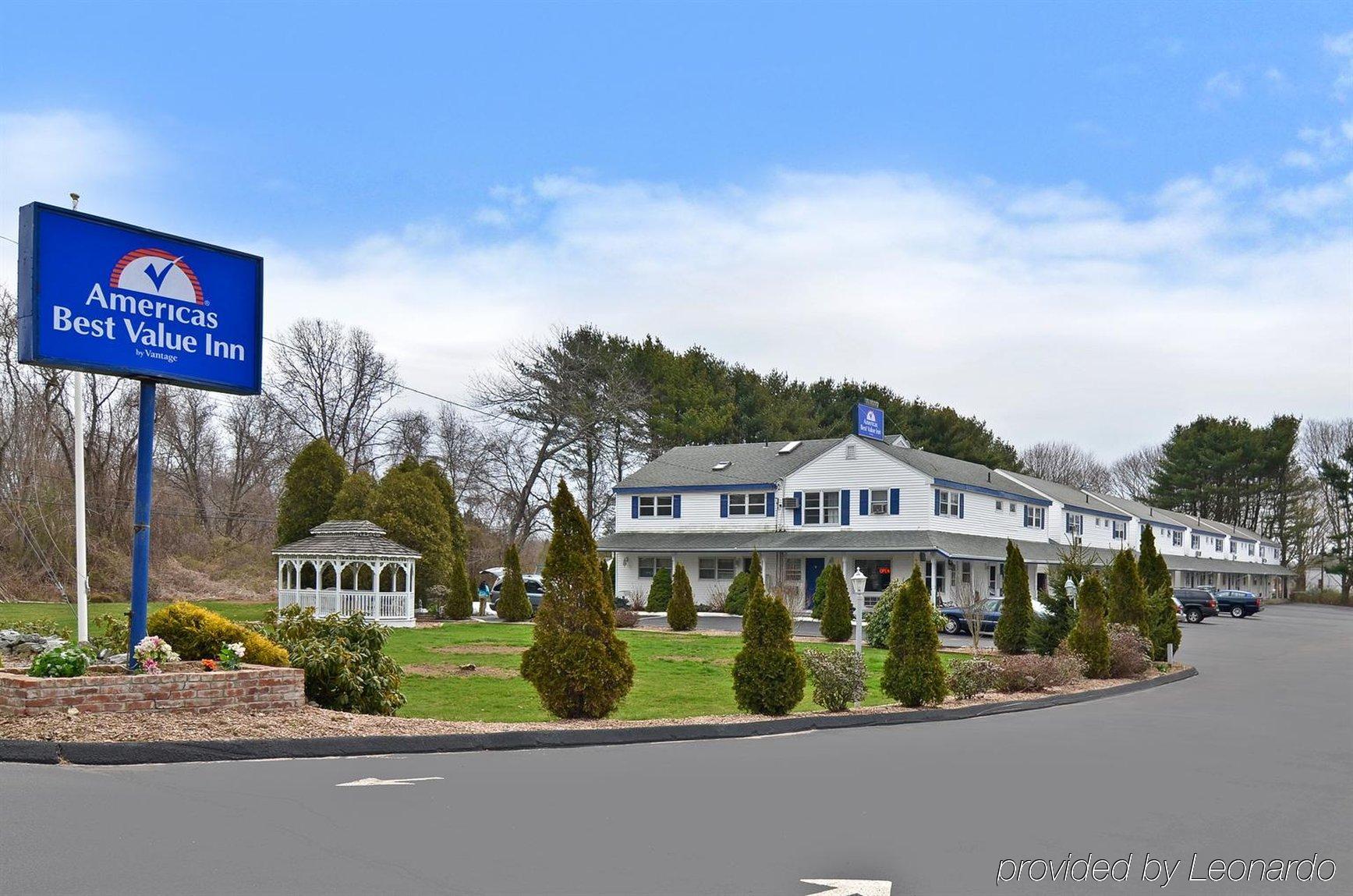 Americas Best Value Inn Stonington Mystic Екстер'єр фото
